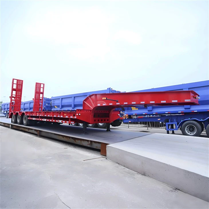 13.7 M Low Bed Semi Trailer