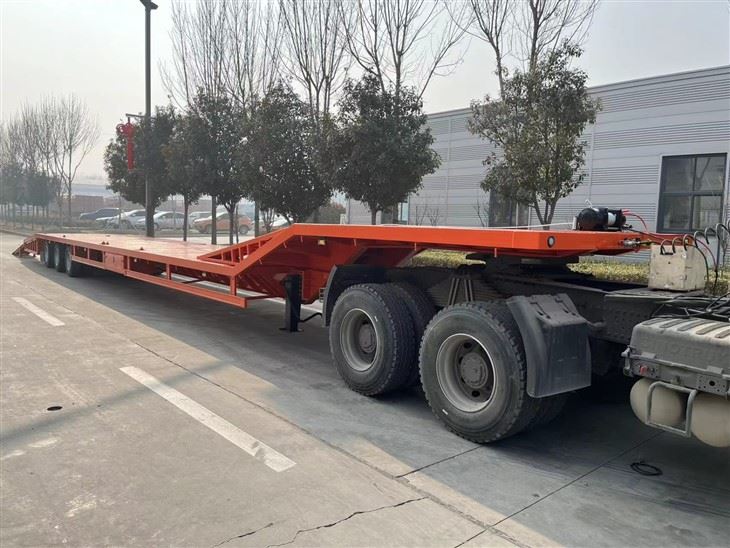 Low-bed Trailer